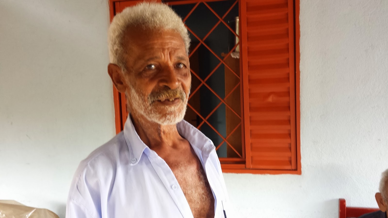 Porque tendo deixado fumagem da pessoa se torna forte